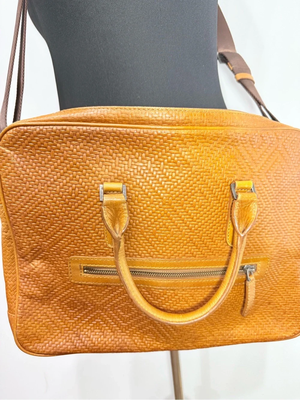 Jos A Bank Brown Leather Woven Texture Double Handle Shoulder Strap Commuter Bag